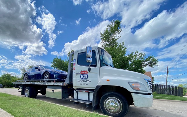 Towing & Roadside Assistance Dallas, TX