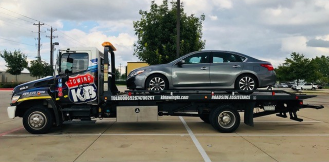 Flatbed & Wheel Lift Towing